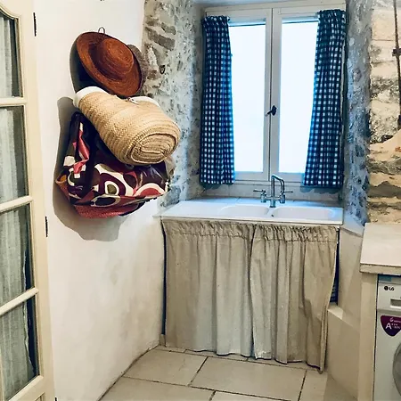The Old Bakery, Camon, Midi Pyrenees Σπίτι διακοπών *